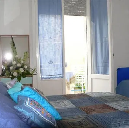 Hotel Arlesiana 2*